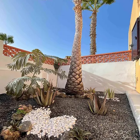 Casa Blanca In Villa