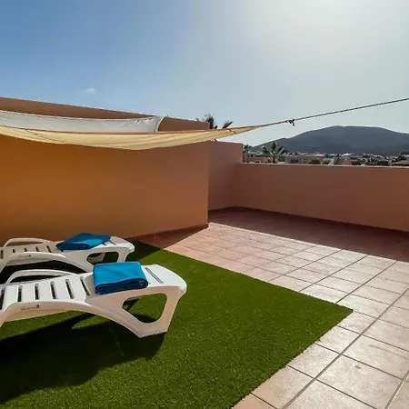 Casa Blanca In Villa *