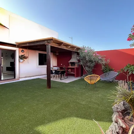 Casa Blanca In Villa Corralejo